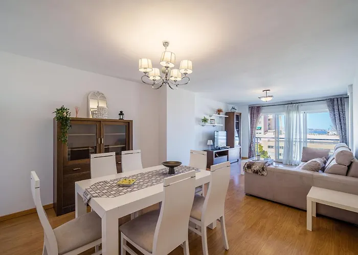 Apartment Soho & Sea Views -parking