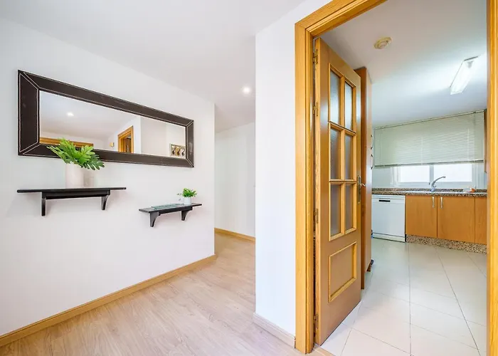 Soho & Sea Views -parking Apartment Malaga