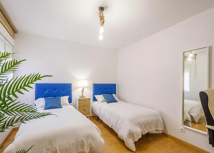 Soho & Sea Views -parking * Malaga