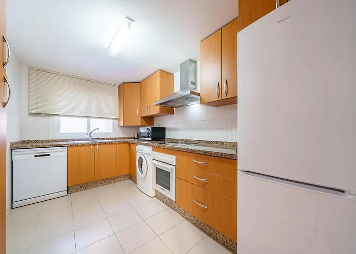 Apartment Soho & Sea Views -parking *